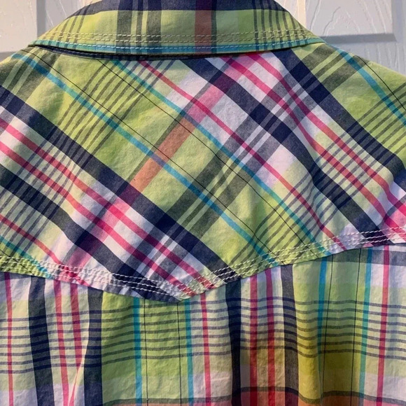 True Religion women’s button down(snaps) long sleeve plaid shirt, 100% cotton 2X - Picture 10 of 10